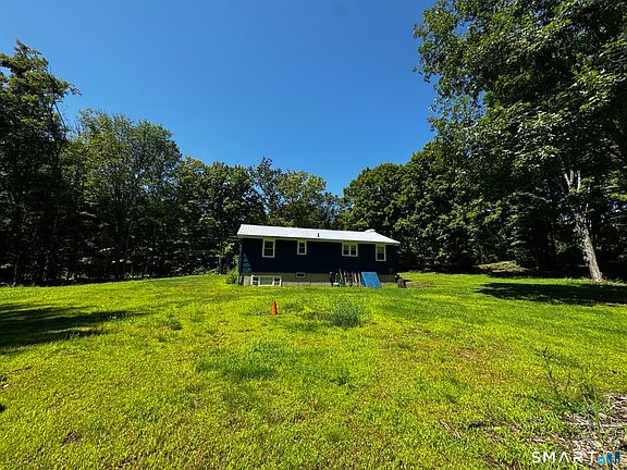 4th image of 16 Fermier Road