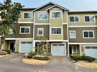 Village At Maplewood Court, Everett, WA 98204