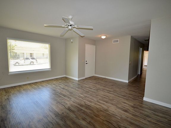 4th image of 1322 Paseo Corto
