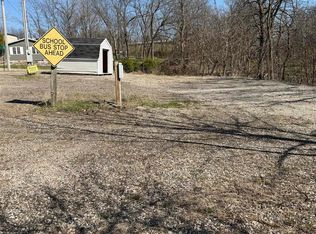 2037 Larry Dr, Brooklyn, IA 52211