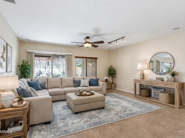 41330 N SALIX Drive, San Tan Valley, AZ 85140