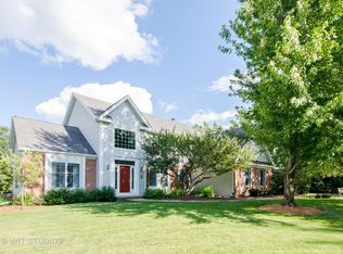 8N515 Sunny Hill Cir, Elgin, IL 60124