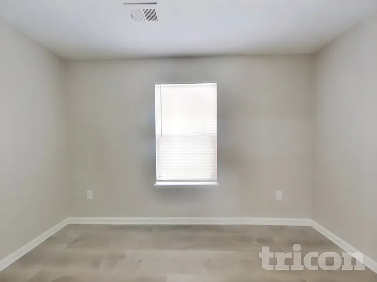 11491 N Creekside Dr — Photo 13
