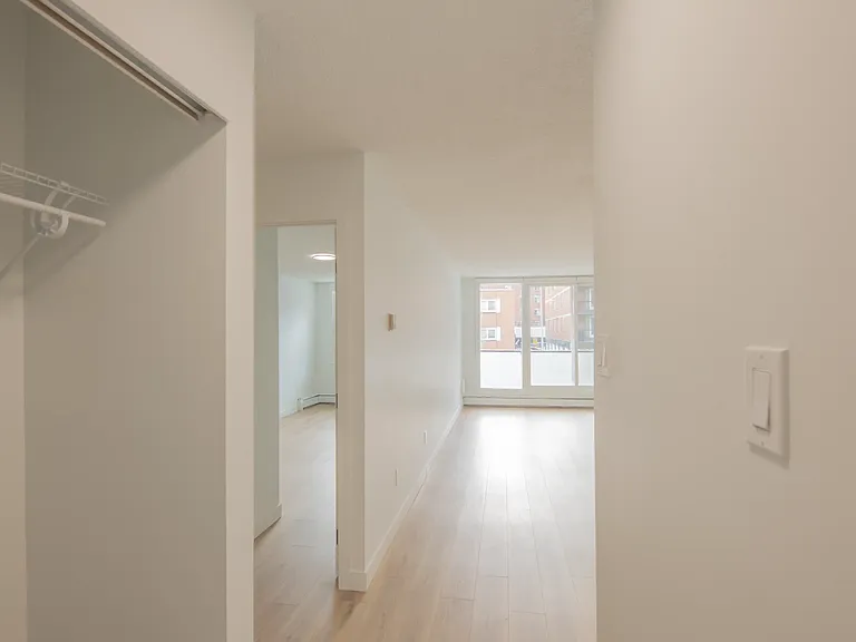604 14th Ave SW — Photo 40