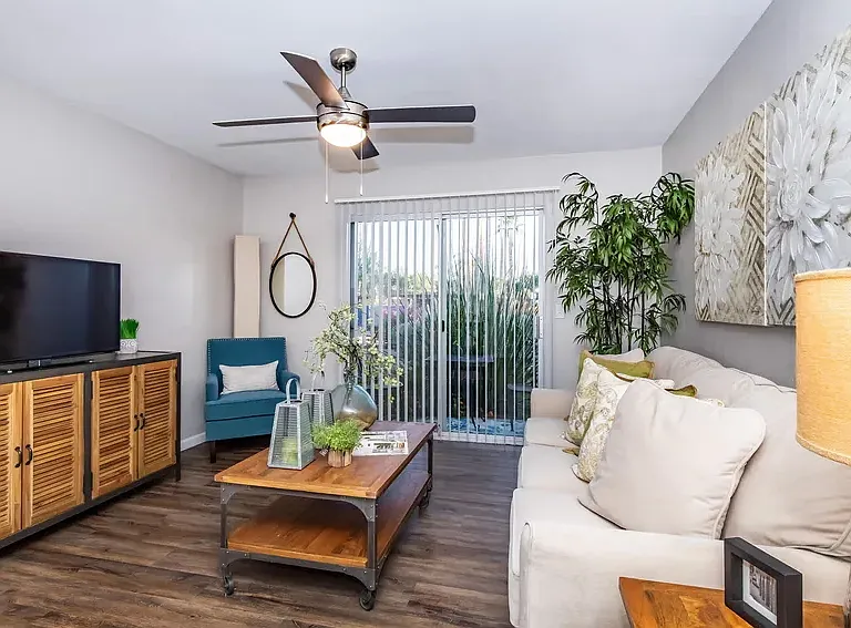 Shadowtree Apartment Homes — Photo 34