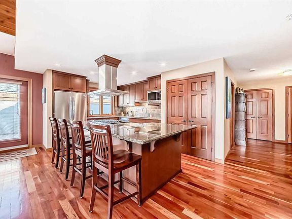 4th image of 505 S Spring Creek Dr #403