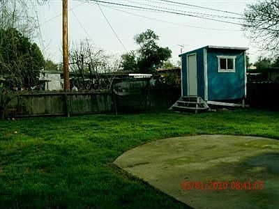 2nd image of 2623 E Lansing Way