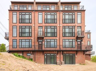 2291 W 19th St, Cleveland, OH