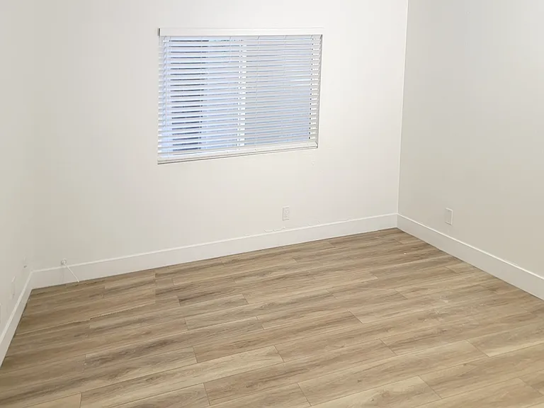 5122 Dunbar Dr #D1 — Photo 6