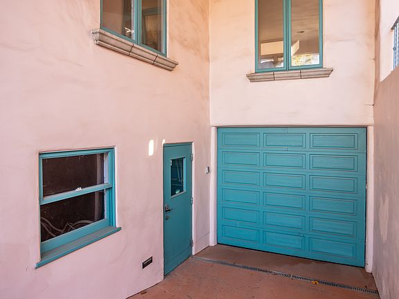 4th image of 1612 Cajon Pl