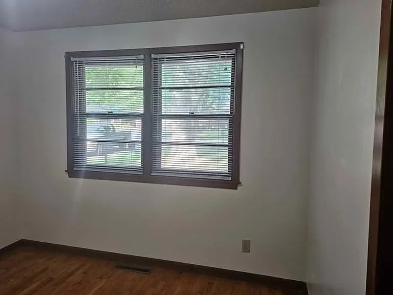 409 S Concordia Ave — Photo 14