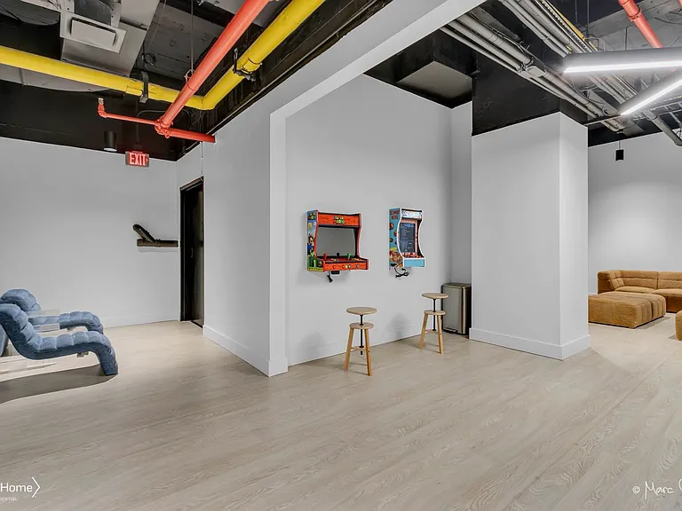 20 Pine St #609 — Photo 80
