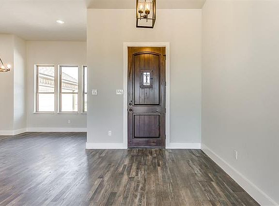 4th image of 7308 Gleneagles Dr