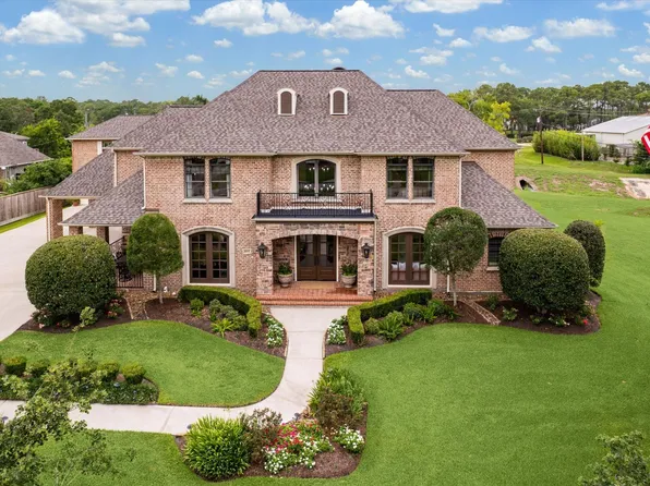 1002 Cowards Creek Ct, Friendswood, TX 77546