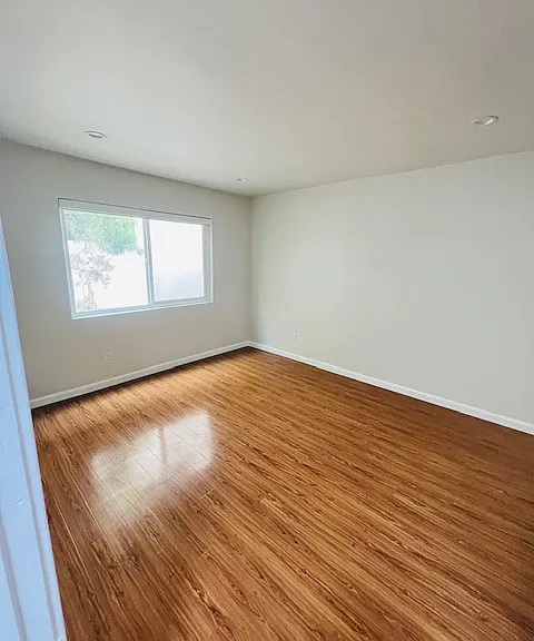 11645 Mayfield Ave #5 — Photo 11