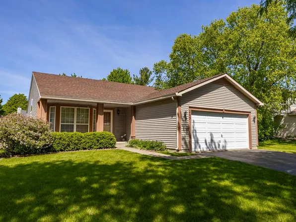 205 Woodlet Ln, Bolingbrook, IL 60490