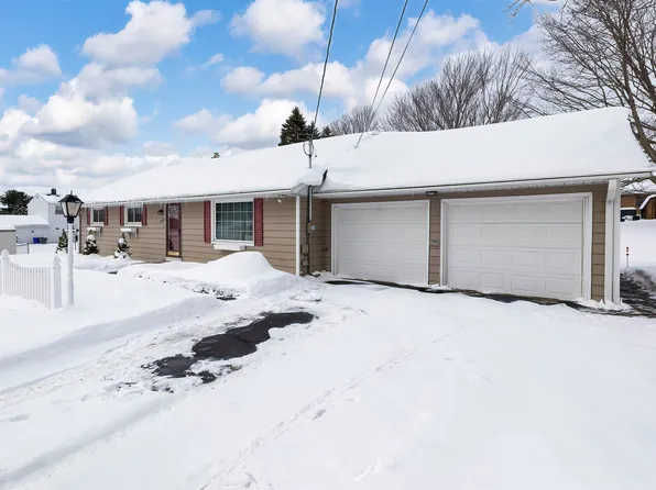 558 Young Rd, Erie, PA 16509