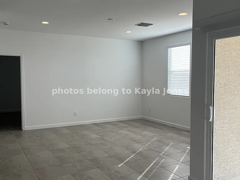 8375 W Mantle Way — Photo 7