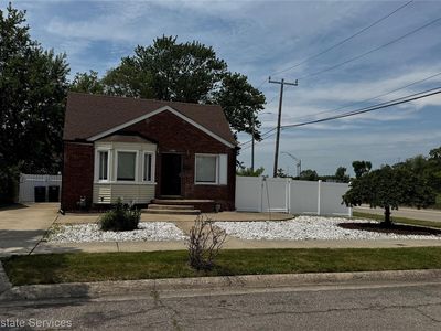 13585 Rockdale St, Detroit, MI, 48223