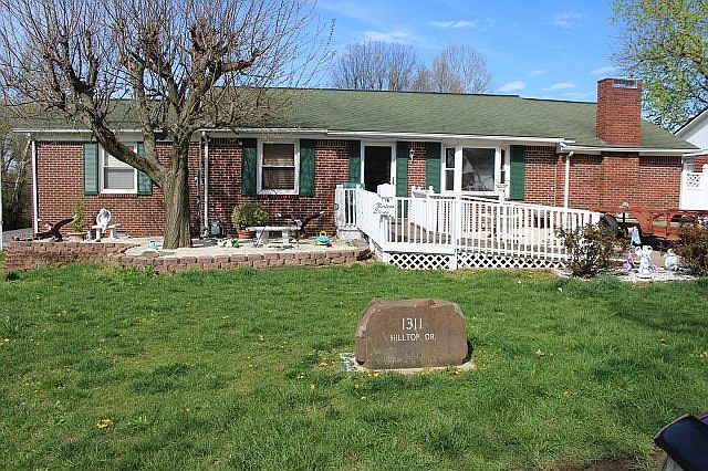 1st image of 1311 Hilltop Dr