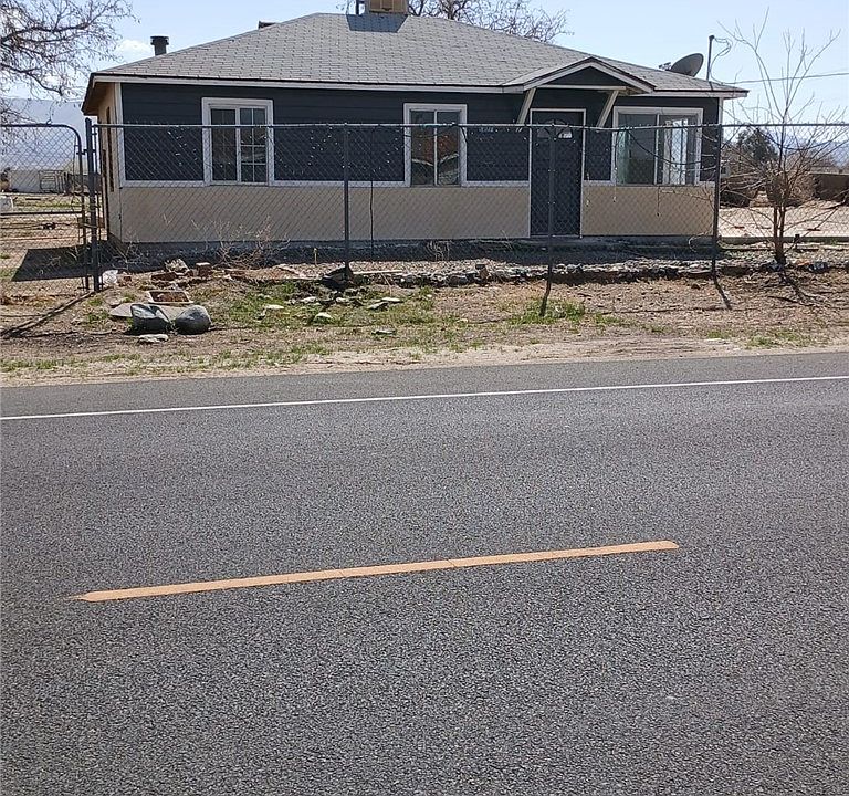 1st image of 11028 E Avenue R