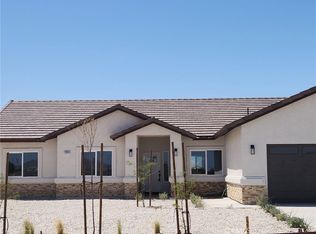 21053 Huasna Rd, Apple Valley, CA 92307