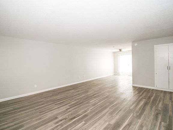 3rd image of 6330 Newlin Ave #3197314