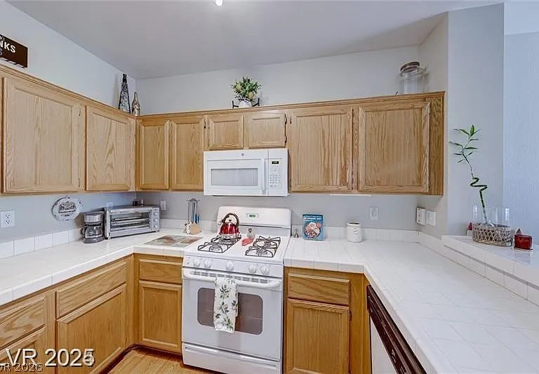 1830 N Buffalo Dr #2117 — Photo 12