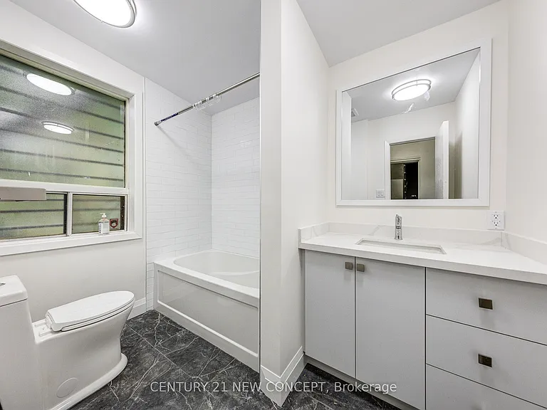 295 Queen St E #2 — Photo 24