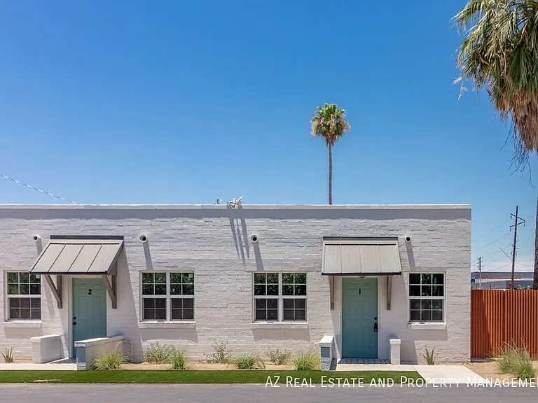 1649 E Oak St #9 — Photo 15