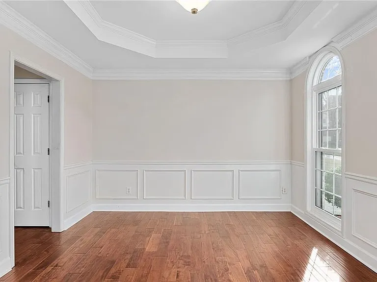 560 Kimball Crest Ct — Photo 5