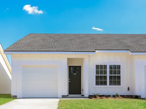 1129 Walker Point Way, Brunswick, GA 31525