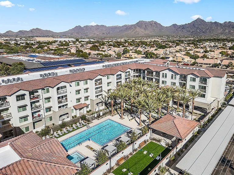 Overture North Scottsdale - 55+ Active Adult Apartment Homes — Photo 35