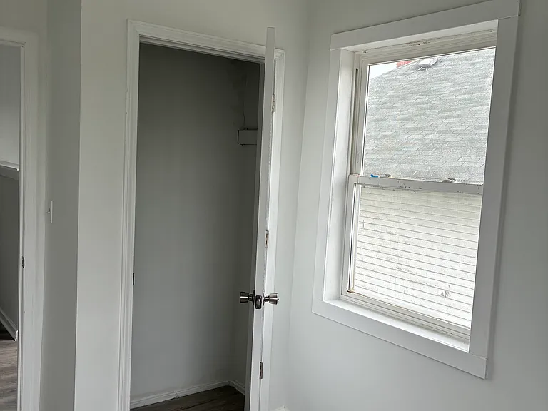 914 W Main St #1 — Photo 15