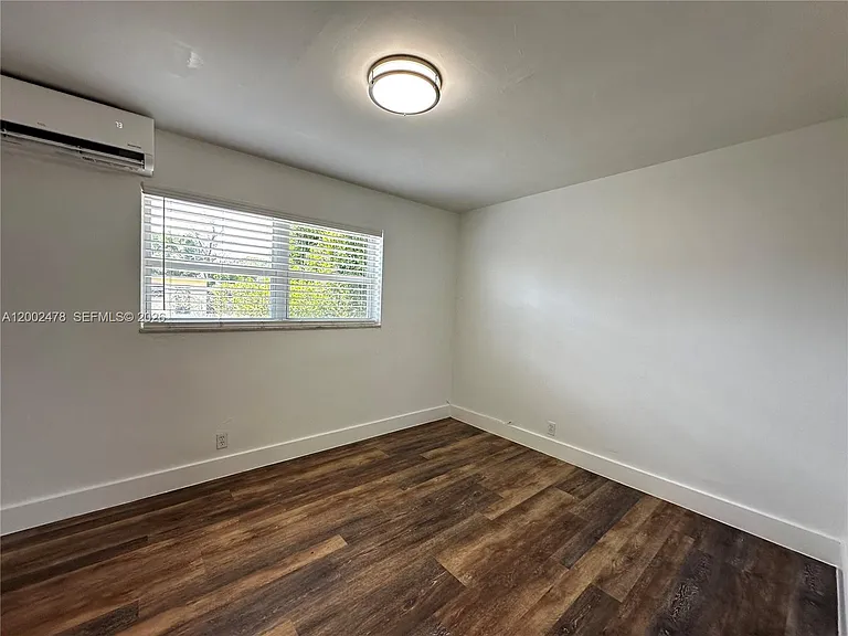2321 Madison St #6 — Photo 10