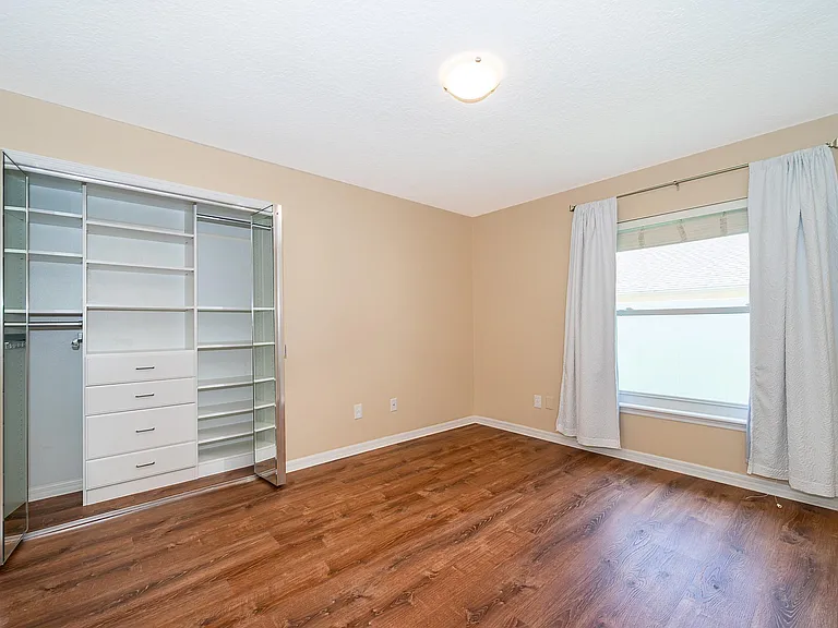 7709 Apple Tree Cir — Photo 18