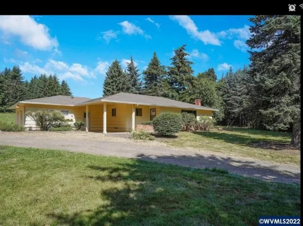 4715 Wallace Rd NW, Salem, OR 97304