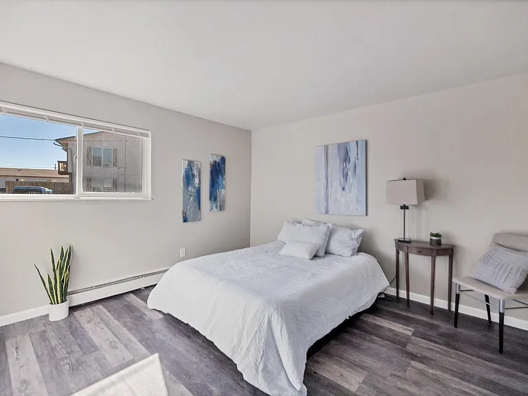 4390 Loomis Ave #A — Photo 10