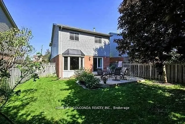 48 Hadden Cres — Photo 20