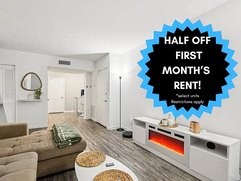 Elevate your living experience at Luna at Hollywood Apartments! Enjoy modern spaces and vibrant amenities, all while taking advantage of our limited-time offer: half off the first month's rent! Schedule your tour today!