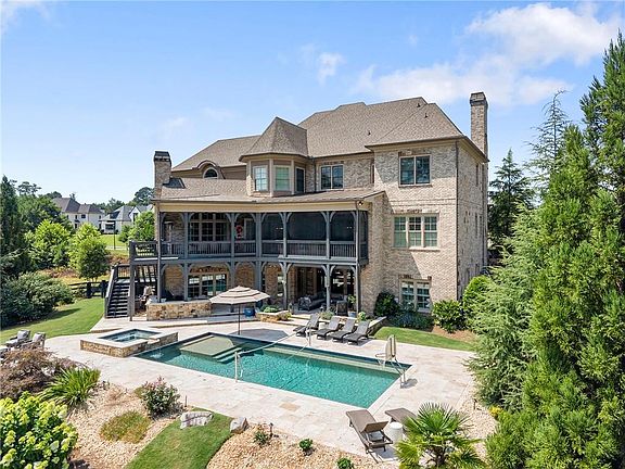 5th image of 10145 Cedar Ridge Dr