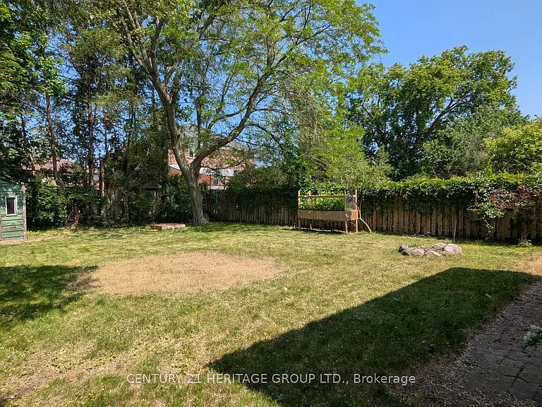 25 Bush Dr — Photo 13