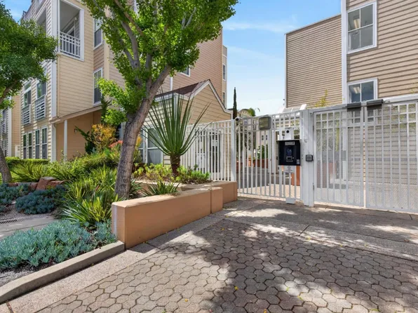 550 Ortega Ave APT A203, Mountain View, CA 94040