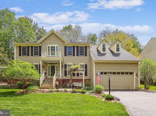 20584 Marsh Ct, Sterling, VA 20165