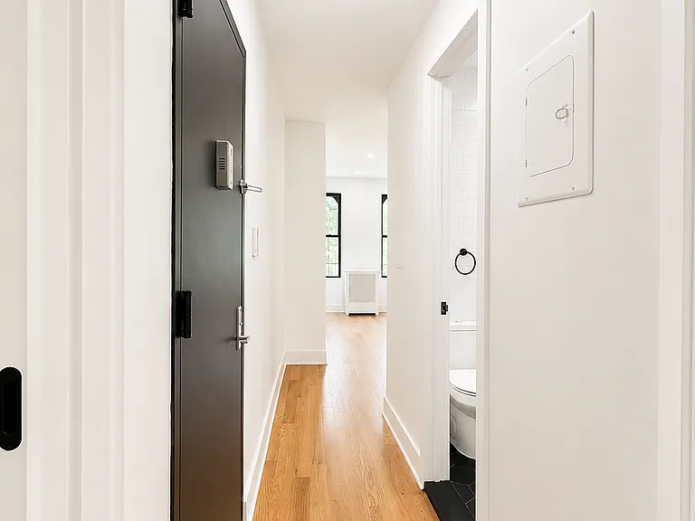 382 Audubon Ave #3 — Photo 11