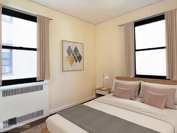 5th image of 223 E 61st St APT 1G