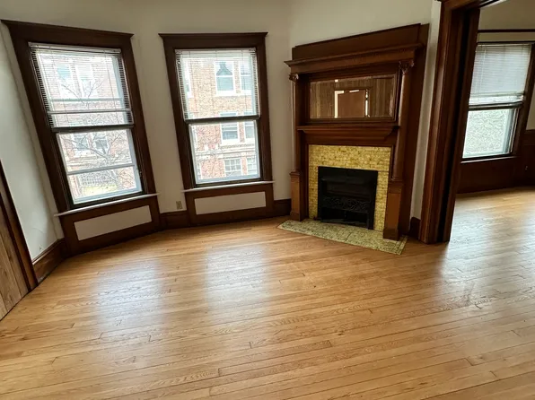 1522 N Farwell Ave #1522, Milwaukee, WI 53202