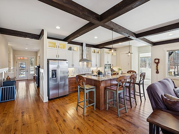 14th image of this home