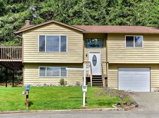 80 NE Fir Ln, Belfair, WA 98528