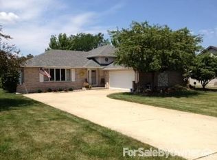7624 Dove Dr, Schererville, IN
